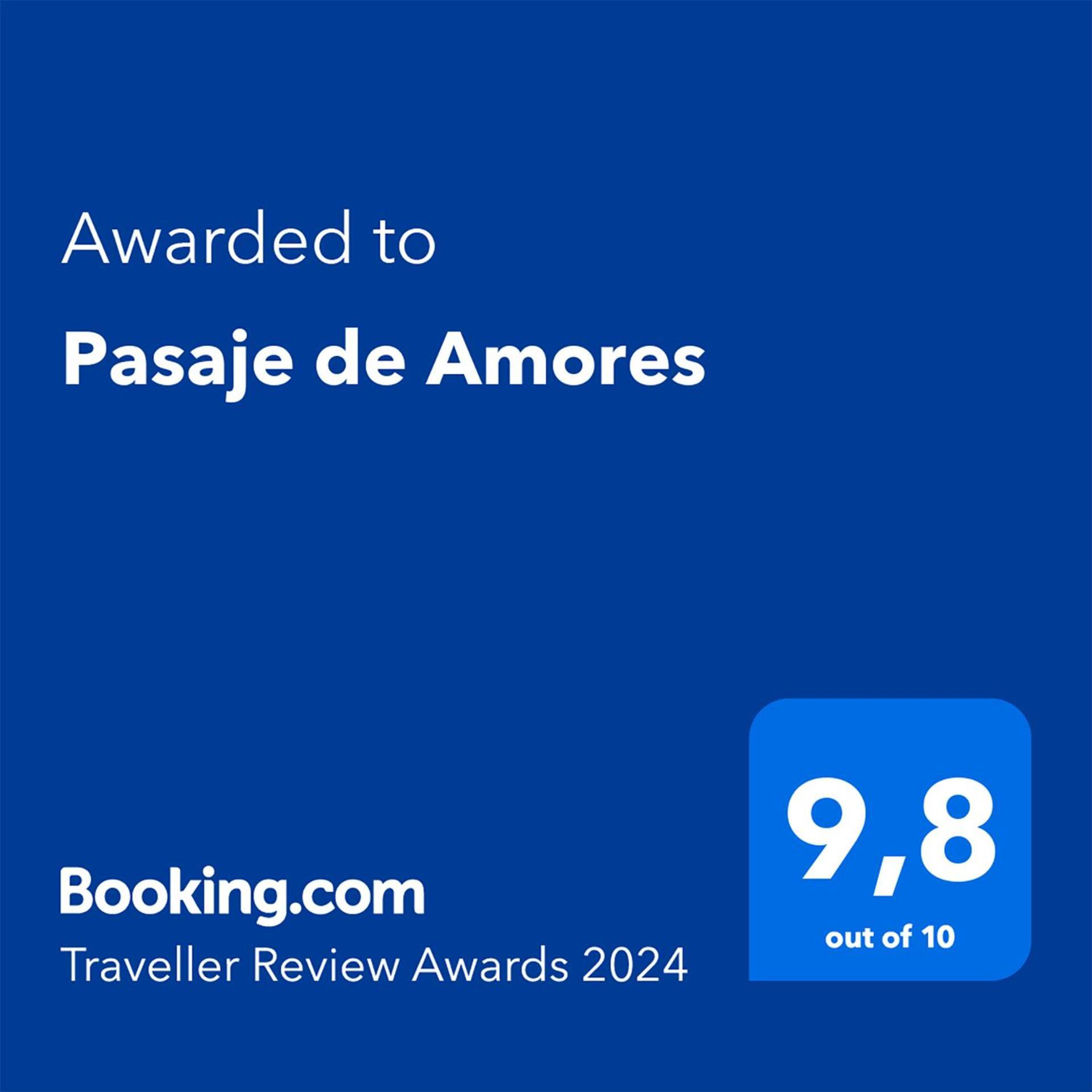 Pasaje De Amores Seville Exterior photo